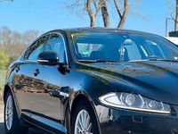 Second-hand Jaguar XF 200 CP (147 kW) 2012 Negru Berlinǎ