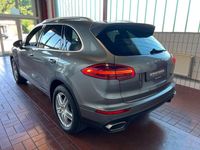 Gebraucht Porsche Cayenne 262 PS (192 kW) 2016 Grau SUV