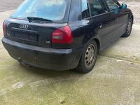 Gebraucht Audi A3 Ambiente 102 PS (75 kW) 1999 Schwarz Limousine