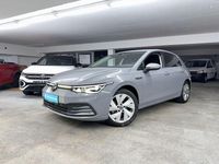 Gebraucht VW Golf VIII Style 150 PS (110 kW) 2024 Mondsteingrau Limousine