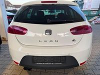 Usata Seat Leon FR 160 CV (117 kW) 2011 Bianco Utilitaria