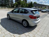 Gebraucht BMW 220 190 PS (139 kW) 2015 Glaciersilber Van / Kleinbus