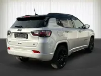 Käytetty Jeep Compass 239 HP (175 kW) 2022 Hopea Katumaasturi