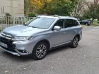 Gebraucht Mitsubishi Outlander Edition 150 PS (110 kW) 2017 Grau SUV