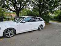 Gebraucht Audi A4 Design 250 PS (183 kW) 2011 Weiß Kombi