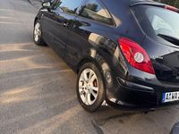 Używany Opel Corsa S 80 KM (58 kW) 2007 Czarny Hatchback