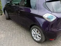 Używany Renault Zoe LIMITED 55 kW (75 KM) 2019 Purpurowy Hatchback