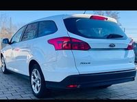 Gebraucht Ford Focus 101 PS (74 kW) 2017 Weiß Kombi