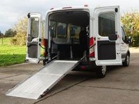 Gebraucht Ford Transit Trend 131 PS (96 kW) 2018 Weiss Kombi