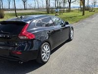 Gebraucht Volvo V40 You! 150 PS (110 kW) 2013 Schwarz Limousine