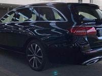 Gebraucht Mercedes E300 194 PS (142 kW) 2020 Schwarz Kombi