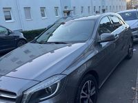 Gebraucht Mercedes A180 109 PS (80 kW) 2015 Grau Kombi