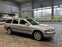Gebraucht Volvo V70 250 PS (183 kW) 2002 Silber Kombi