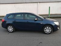 Gebraucht Opel Astra 140 PS (102 kW) 2012 Blau Kombi