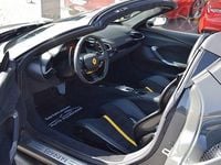 Gebraucht Ferrari 296 829 PS (609 kW) 2025 Grau Cabrio
