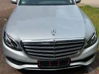 Gebraucht Mercedes E220 Exclusive 194 PS (142 kW) 2018 Silber Limousine