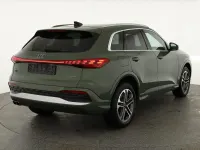 Neu Audi Q5 Ambiente 204 PS (150 kW) 2026 Distriktgrün metallic SUV