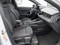 Gebraucht Audi A3 Ambiente 150 PS (110 kW) 2025 Gletscherweiß metallic Limousine