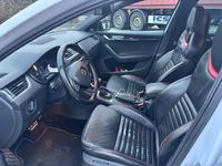 Gebraucht Skoda Octavia RS 184 PS (135 kW) 2016 Weiß Kleinwagen