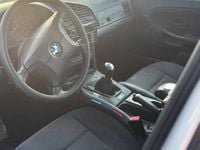 Gebraucht BMW 316 102 PS (75 kW) 1997 Silber Limousine