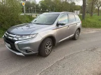 Gebraucht Mitsubishi Outlander 150 PS (110 kW) 2018 Grau SUV