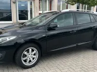 Gebraucht Renault Mégane III LIMITED 110 PS (80 kW) 2015 Schwarz Limousine
