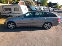 Gebraucht Mercedes C220 150 PS (110 kW) 2004 Grau Kombi