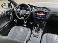 gebraucht VW Tiguan Allspace R-Line DESIGN-PAKET EXTERIEUR "BLACK STYLE" 20" SUZUKA AHK FAHRERASSISTENZPAKET "PLUS" PANORAMADACH "EASY OPEN & CLOSE" RÜCKFAHRKAMERA "REAR VIEW" NAVI "DISCOVER MEDIA"