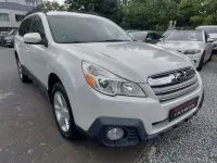 Gebraucht Subaru Outback 173 PS (127 kW) 2013 Weiß Kombi
