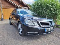 Gebraucht Mercedes E220 Avantgarde 170 PS (125 kW) 2013 Schwarz Limousine