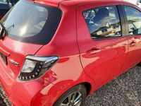 Gebraucht Toyota Yaris Edition 69 PS (50 kW) 2014 Super red 5 Kleinwagen