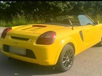 Gebraucht Toyota MR2 140 PS (102 kW) 2001 Gelb Cabrio