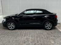 Gebraucht VW T-Roc Cabriolet R-line 150 PS (110 kW) 2025 Schwarz Cabrio