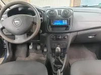 Gebraucht Dacia Sandero 74 PS (54 kW) 2015 Blau Limousine