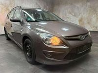 Gebraucht Hyundai i30 90 PS (66 kW) 2012 Braun Kombi