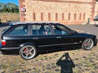 Gebraucht BMW 318 116 PS (85 kW) 1996 Schwarz Kombi
