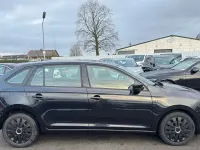 Gebraucht Skoda Rapid Ambition 90 PS (66 kW) 2014 Cerna magic/black magic Kleinwagen