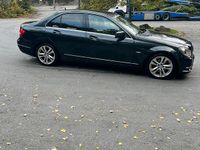 Gebraucht Mercedes C200 184 PS (135 kW) 2011 Schwarz Limousine