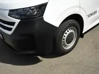 Second-hand VW Transporter 110 CP (80 kW) 2025 Alb Van