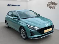 Neu Hyundai i20 Trend 90 PS (66 kW) 2026 Manreove green Kleinwagen