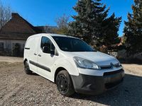 Second-hand Citroën Berlingo 77 CP (56 kW) 2014 Alb Monovolum