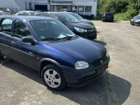 Gebraucht Opel Corsa Edition 65 PS (47 kW) 2000 Oceanblau Limousine
