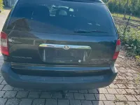 Używany Chrysler Voyager 174 KM (127 kW) 2002 Czarny Minivan