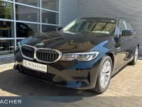 Gebraucht BMW 318 Advantage 156 PS (114 kW) 2022 Schwarz Limousine