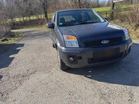 Gebraucht Ford Fusion 80 PS (58 kW) 2012 Grau Kleinwagen