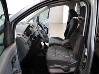 Gebraucht VW Caddy Maxi 102 PS (75 kW) 2011 Grau Van / Kleinbus