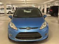 Gebraucht Ford Fiesta Titanium 82 PS (60 kW) 2010 Blau Kleinwagen