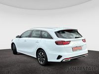 Gebraucht Kia Ceed Sportswagon Comfort 141 PS (103 kW) 2022 Weiss (casa white) Kombi