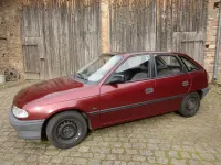 Second-hand Opel Astra 60 CP (44 kW) 1993 Roșu Berlinǎ