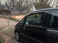 Gebraucht Peugeot 1007 75 PS (55 kW) 2009 Schwarz Van / Kleinbus